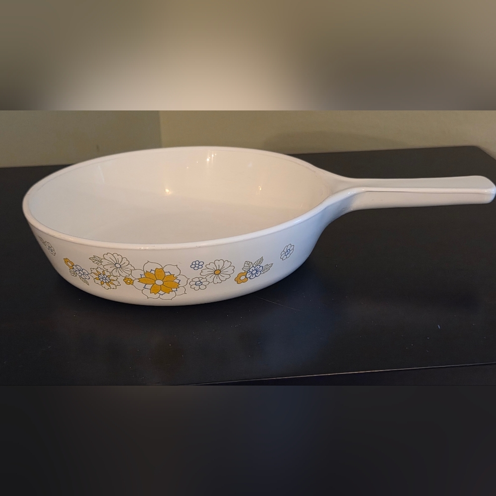 HTF Corning Ware Small Skillet Floral Bouquet P-83-B 6.5" 1970's
